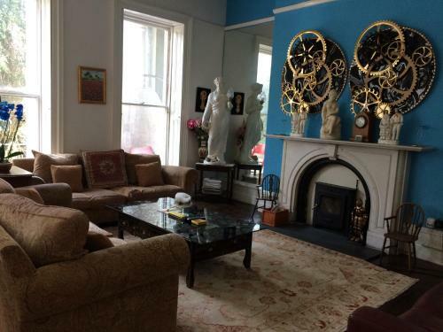 Bed & Breakfast Huge Edwardian Room With 2 Balconies