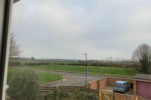 3 Bed Modern Design House Near Beach And Arundel