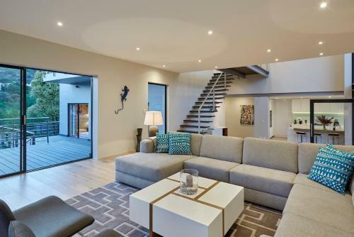 Villa Rhulani - Luxurious Modern Villa In Hout Bay