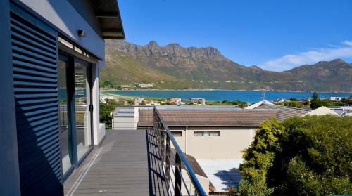 Villa Rhulani - Luxurious Modern Villa In Hout Bay