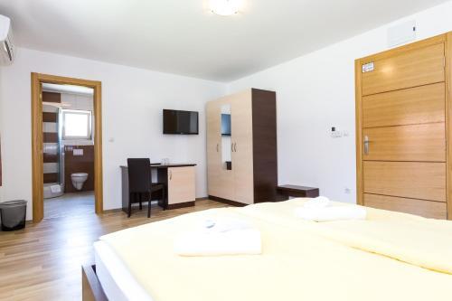 Hostal Plitvice Palace