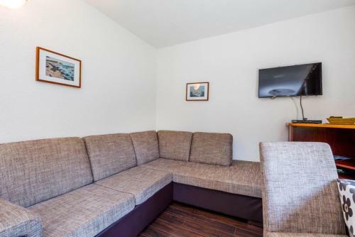 Selak Apartments