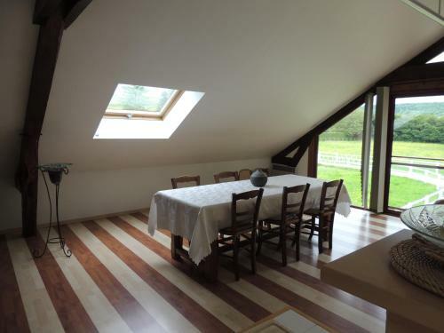 Bed & Breakfast Chambre D'h�tes De Charleval