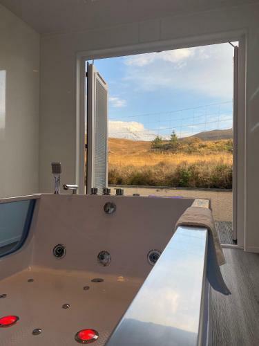 Apartamento Highland Stays - Ben View Room & Jacuzzi Bath