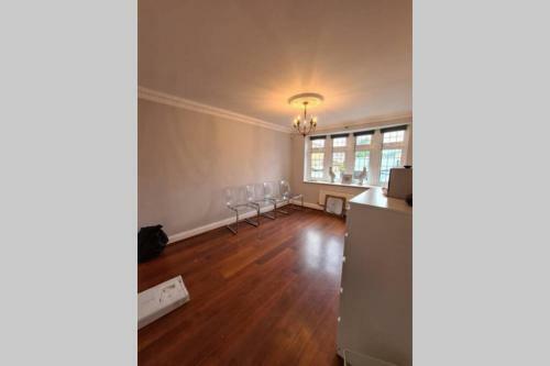 Apartamento Large Entire House By Watford & Harry Potter Studios
