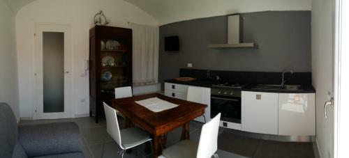 Josso House