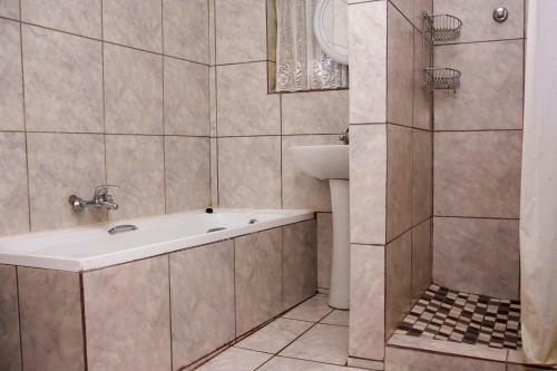 Hostal Silver Swan Accommodation