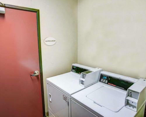 Hotel Comfort Suites Coraopolis