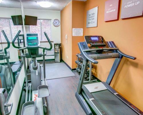 Hotel Comfort Suites Coraopolis