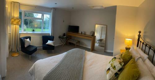 Bed & Breakfast Bricket House