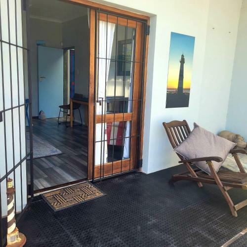 Apartamento Lighthouse Cottage Stone's Throw From The Beach