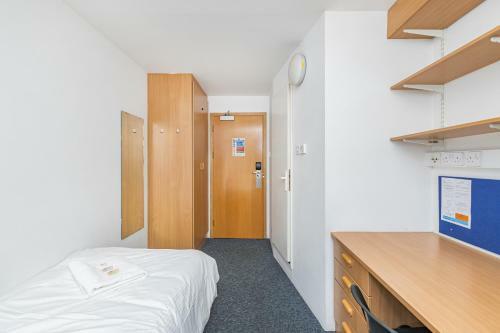 Albergue Vibrant Ensuite Rooms, Hatfield - Sk