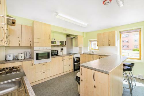 Albergue Vibrant Ensuite Rooms, Hatfield - Sk