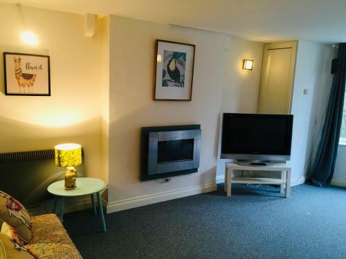 A Perfect Stylish 2 Bedroom Ground Floor Apartment