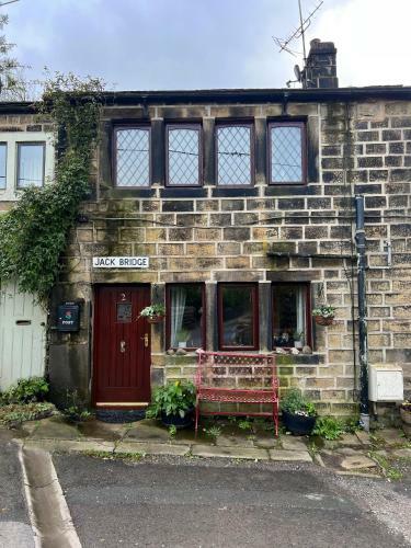 Stunning 2-bed Cottage In Hebden Bridge
