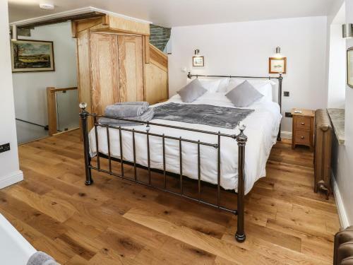 Ha'penny Cottage