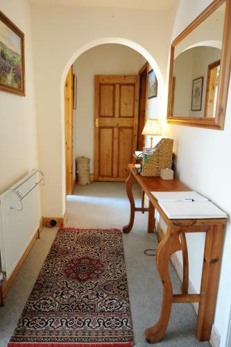 Burnlee House Apartment