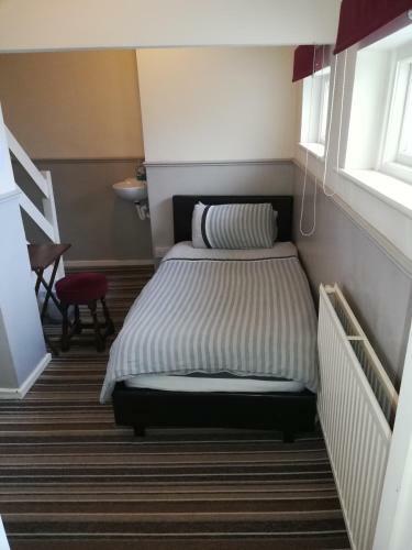 Spring Grove Tavern B&B
