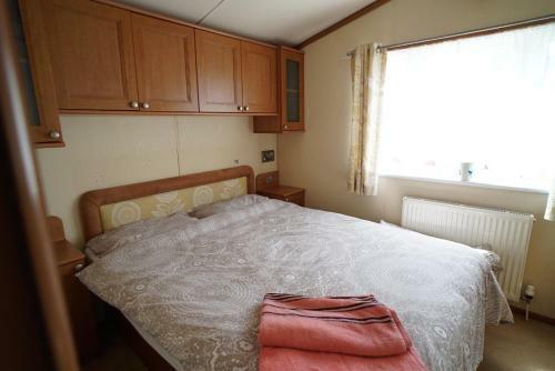 Heacham Gold Caravan
