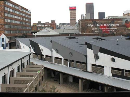 Apartamento Entire Industrial-style Loft In Maboneng