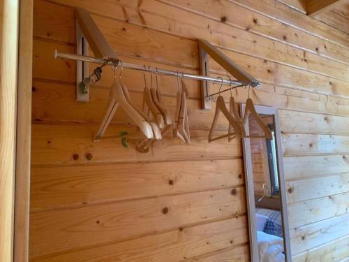 Duncairin Cabin 2 Dog Friendly And Mins From Town