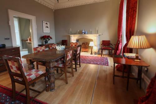 Apartamento Kinghorn Town Hall
