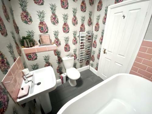 Pass The Keys Beautifully Decorated Bright And Cosy Cottage