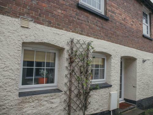 Pass The Keys Beautifully Decorated Bright And Cosy Cottage