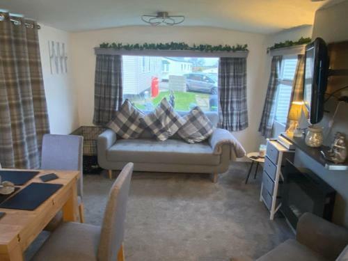 Row N25 3 Bedroom 6 Berth Caravan Sand Le Mere