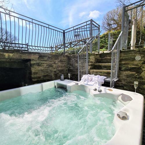 Ta Mill Cottages & Lodges - Millers Cottage