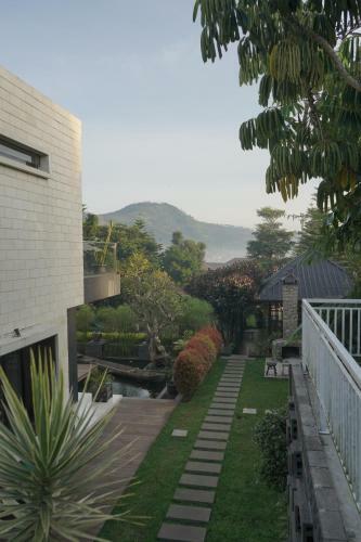 D'green Villa
