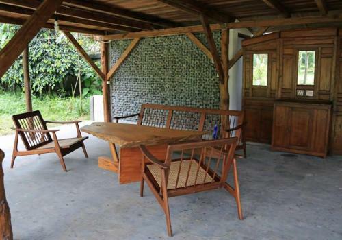 Hostal Ronia Mountain Villa Lembang