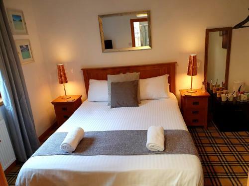 Bed & Breakfast Letterfinlay Lodge House