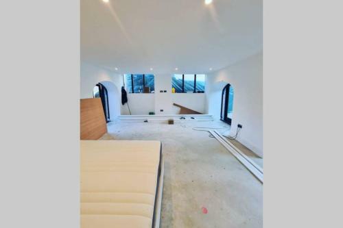 Villa Luxury 4 Bedroom Converted Barn Close To Warner Bro's