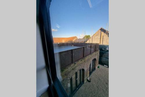 Villa Luxury 4 Bedroom Converted Barn Close To Warner Bro's