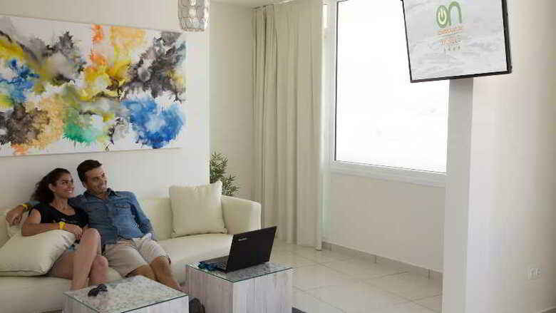 On Hotels Ocean Front (only Adults)