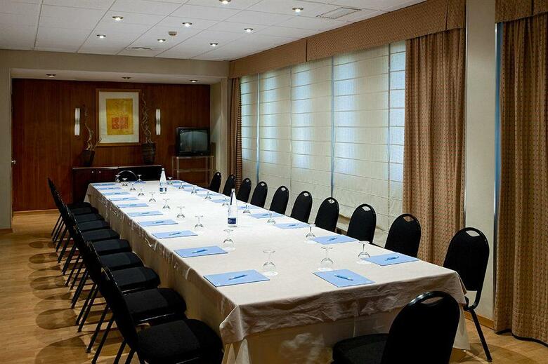 Hotel NH Luz Huelva