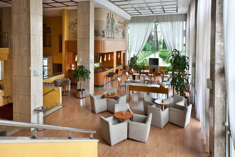 Hotel NH Luz Huelva