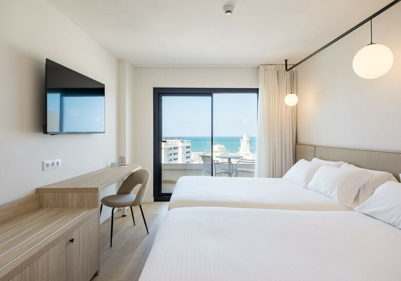 Hotel Rh Arena