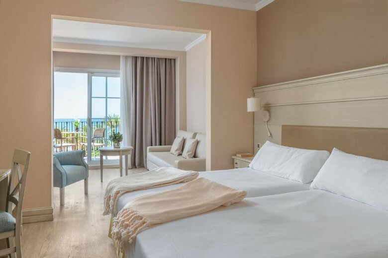 Hotel Iberostar Waves M�laga Playa