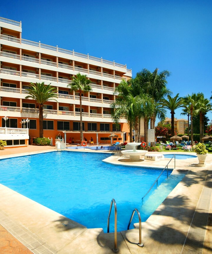 Hotel Parasol By Dorobe