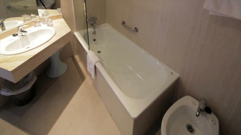 Hotel Puente Real