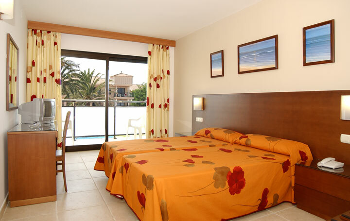 Hotel Puente Real