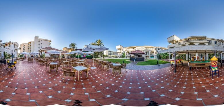 Hotel Puente Real