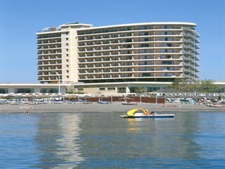 Hotel Puente Real