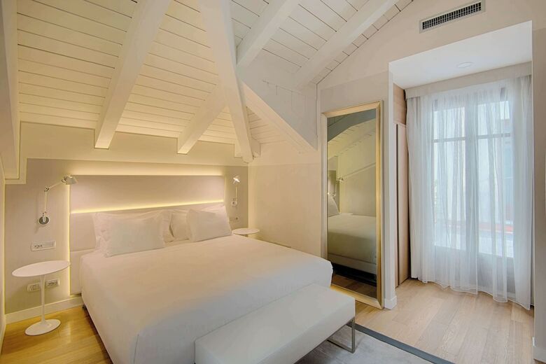 Hotel NH Torino Santo Stefano