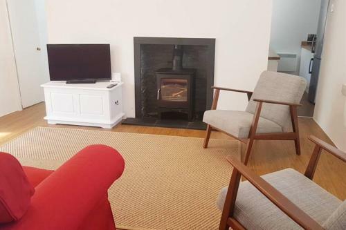 Characterful Holiday Let -3 Bed-near Aberffraw