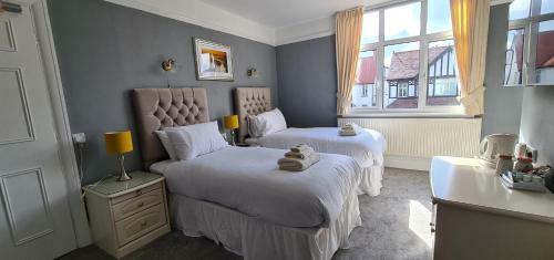 Hostal Sunnycroft Private Hotel