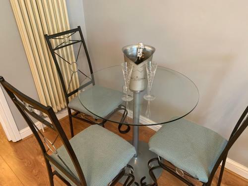 The Snug Garden Apartment