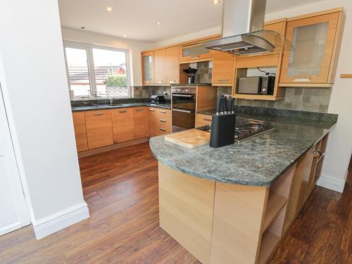 4 Belvedere Place